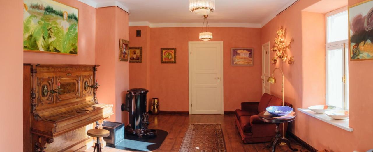 Epp Maria Galerii Apartment Haapsalu