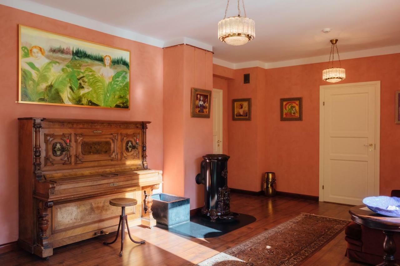 Epp Maria Galerii Apartment *